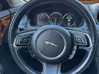 Usado Jaguar XJ Premium Luxury 385 CV (283 kW) 2011 Gris Berlina