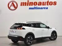 Usado Peugeot 2008 Allure 110 CV (80 kW) 2022 Blanco SUV