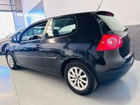 Usado VW Golf VI Highline 105 CV (77 kW) 2008 Negro Utilitario
