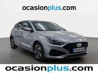 Usado Hyundai i30 101 CV (74 kW) 2025 Gris plata Utilitario