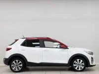 Usado Kia Stonic 100 CV (73 kW) 2023 Otro SUV
