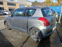 Usado Suzuki Swift GL 69 CV (50 kW) 2006 Gris / plata Utilitario