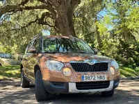 Usado Skoda Yeti Ambition 110 CV (80 kW) 2013 Marrón SUV
