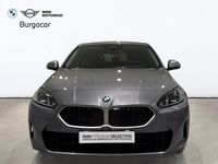 Usado BMW 120 Comfort Edition 163 CV (119 kW) 2025 Gris / plata Utilitario