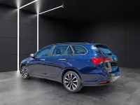Usado Fiat Tipo Easy 95 CV (69 kW) 2017 Azul Familiar