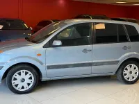 Usado Ford Fusion Ambiente 68 CV (50 kW) 2008 Azul Utilitario