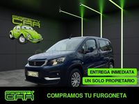 Usado Peugeot Rifter Active 100 CV (73 kW) 2021 Azul Monovolumen