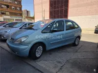 Usado Citroën Xsara Picasso Exclusive 117 CV (86 kW) 2003 Azul Monovolumen