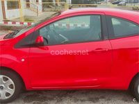Usado Ford Ka 69 CV (50 kW) 2015 Rojo Berlina