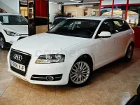 Usado Audi A3 Ambition 140 CV (102 kW) 2012 Blanco Utilitario