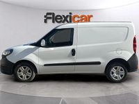 Usado Fiat Doblò Easy Plus 95 CV (69 kW) 2020 Blanco Monovolumen