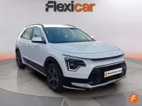Usado Kia Niro 171 CV (125 kW) 2024 Blanco SUV