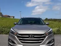 Usado Hyundai Tucson 141 CV (103 kW) 2018 Gris SUV