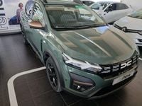 Usado Dacia Sandero Extreme 101 CV (74 kW) 2025 Verde Berlina