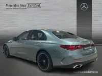 Usado Mercedes E220 197 CV (144 kW) 2025 Verde Berlina