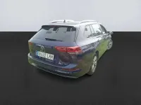 Usado VW Golf VIII Life 116 CV (85 kW) 2021 Azul Familiar
