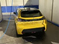 Usado Peugeot 208 GT-line 100 CV (73 kW) 2019 Amarillo Utilitario