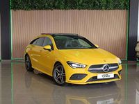 Usado Mercedes CLA220 Shooting Brake 190 CV (139 kW) 2020 Amarillo Familiar