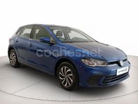 Usado VW Polo Life 95 CV (69 kW) 2023 Azul Berlina