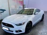 Usado Ford Mustang 314 CV (230 kW) 2016 Blanco Coupe