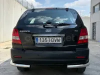 Usado Kia Sorento 140 CV (102 kW) 2006 Negro SUV