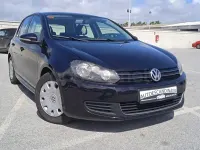 Usado VW Golf VI 105 CV (77 kW) 2010 Negro Utilitario