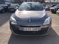 Usado Renault Mégane GrandTour Expression 105 CV (77 kW) 2010 Gris / plata Familiar