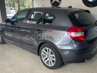 Usado BMW 118 143 CV (105 kW) 2008 Gris / plata Utilitario