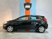 Usado Ford Fiesta Trend 75 CV (55 kW) 2014 Azul Utilitario