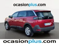 Usado Peugeot 5008 Active 131 CV (96 kW) 2021 Rojo SUV