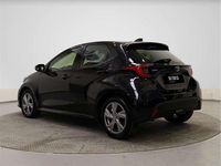 Usado Toyota Yaris Hybrid Active 116 CV (85 kW) 2024 Utilitario