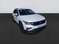 Usado VW Tiguan Life 150 CV (110 kW) 2022 Blanco SUV
