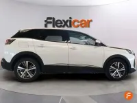 Usado Peugeot 3008 Active 131 CV (96 kW) 2021 Blanco SUV