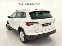 Usado Skoda Karoq Selection 150 CV (110 kW) 2025 Blanco SUV