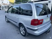 Usado Seat Alhambra 115 CV (84 kW) 2001 Gris / plata Monovolumen