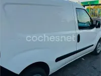 Usado Fiat Doblò Active 75 CV (55 kW) 2010 Blanco Monovolumen