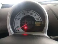 Usado Toyota Aygo 68 CV (50 kW) 2007 Gris / plata Utilitario