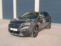 Usado Peugeot 3008 Allure 131 CV (96 kW) 2020 Verde SUV