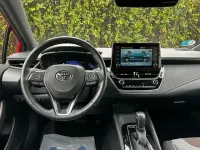 Usado Toyota Corolla Sport 180 CV (132 kW) 2021 Rojo Familiar