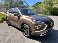 Usado Mitsubishi Eclipse Cross 188 CV (138 kW) 2022 Marrón SUV