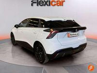 Begagnad MG MG4 EV 125 kW (170 HK) 2023 Vit Halvkombi