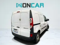Usado Renault Kangoo 80 CV (58 kW) 2021 Blanco Monovolumen