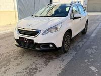 Usado Peugeot 2008 Active 99 CV (72 kW) 2015 Blanco SUV