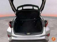 Usado Toyota C-HR Active 140 HP (102 kW) 2023 Cinzento SUV