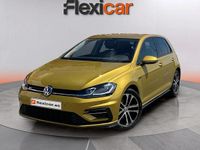Usado VW Golf VII Sportline 150 CV (110 kW) 2018 Amarillo Utilitario
