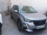 Usado Peugeot 2008 Active 110 CV (80 kW) 2021 Gris SUV