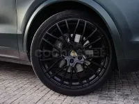 Usado Porsche Cayenne Platinum Edition 462 CV (339 kW) 2022 Verde SUV