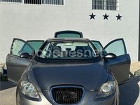 Usado Seat Altea Sport 105 CV (77 kW) 2005 Gris / plata Monovolumen