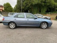 Usado Peugeot 406 110 CV (80 kW) 2002 Azul Berlina