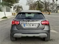 Usado Mercedes GLA180 122 CV (89 kW) 2017 Gris / plata SUV